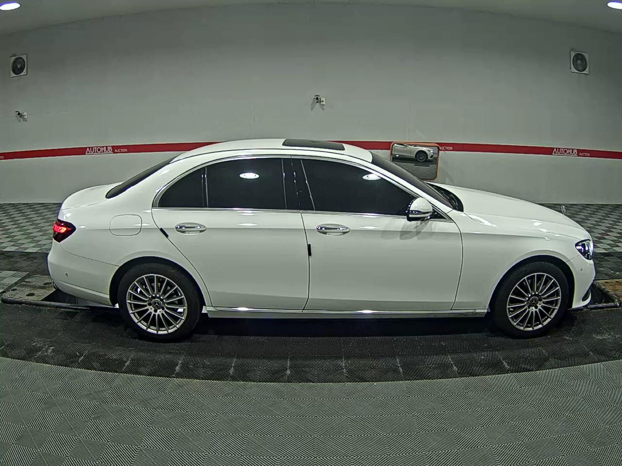 E-Class — صورة 2