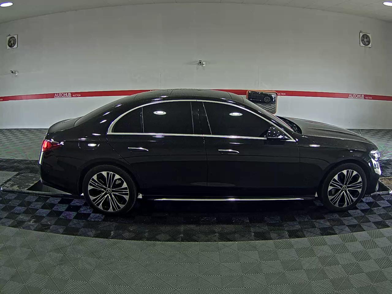 E-Class — صورة 5