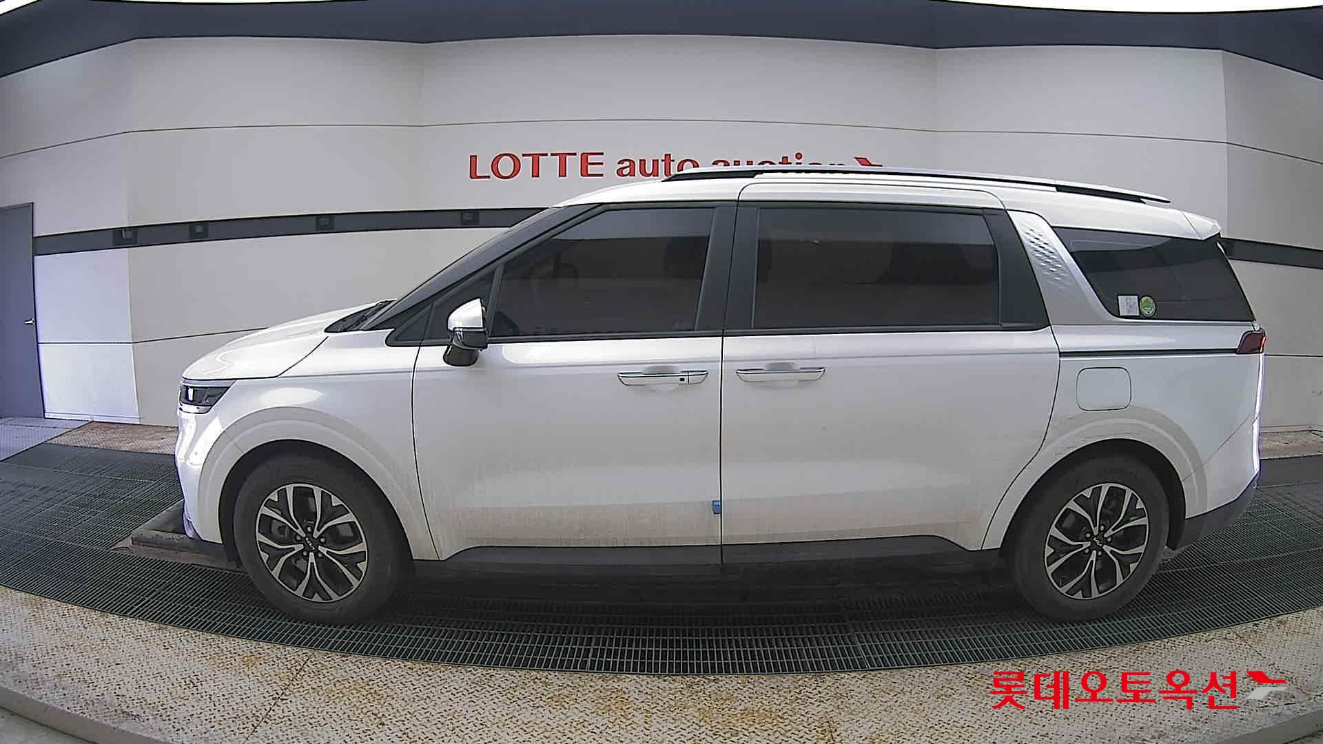 كارنيفال — صورة 3