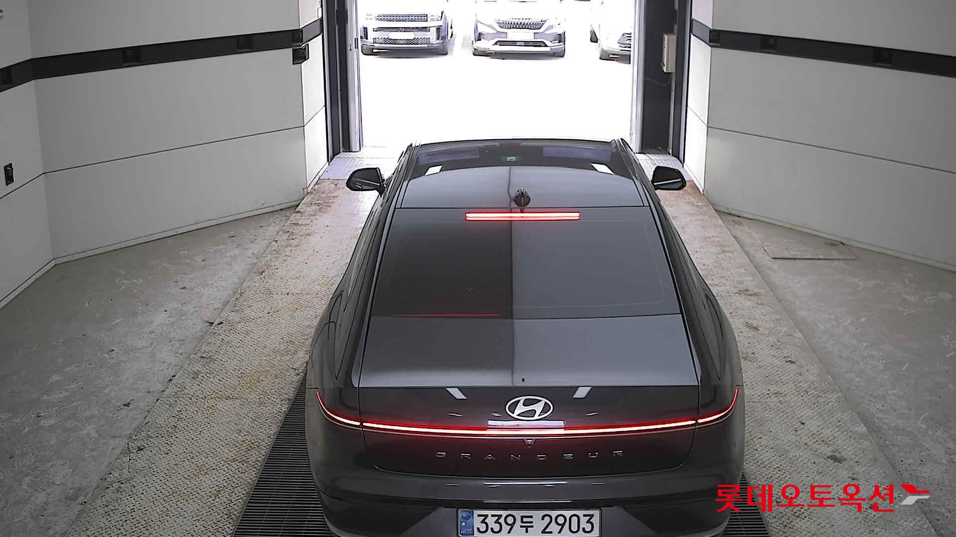 ازيرا — صورة 3