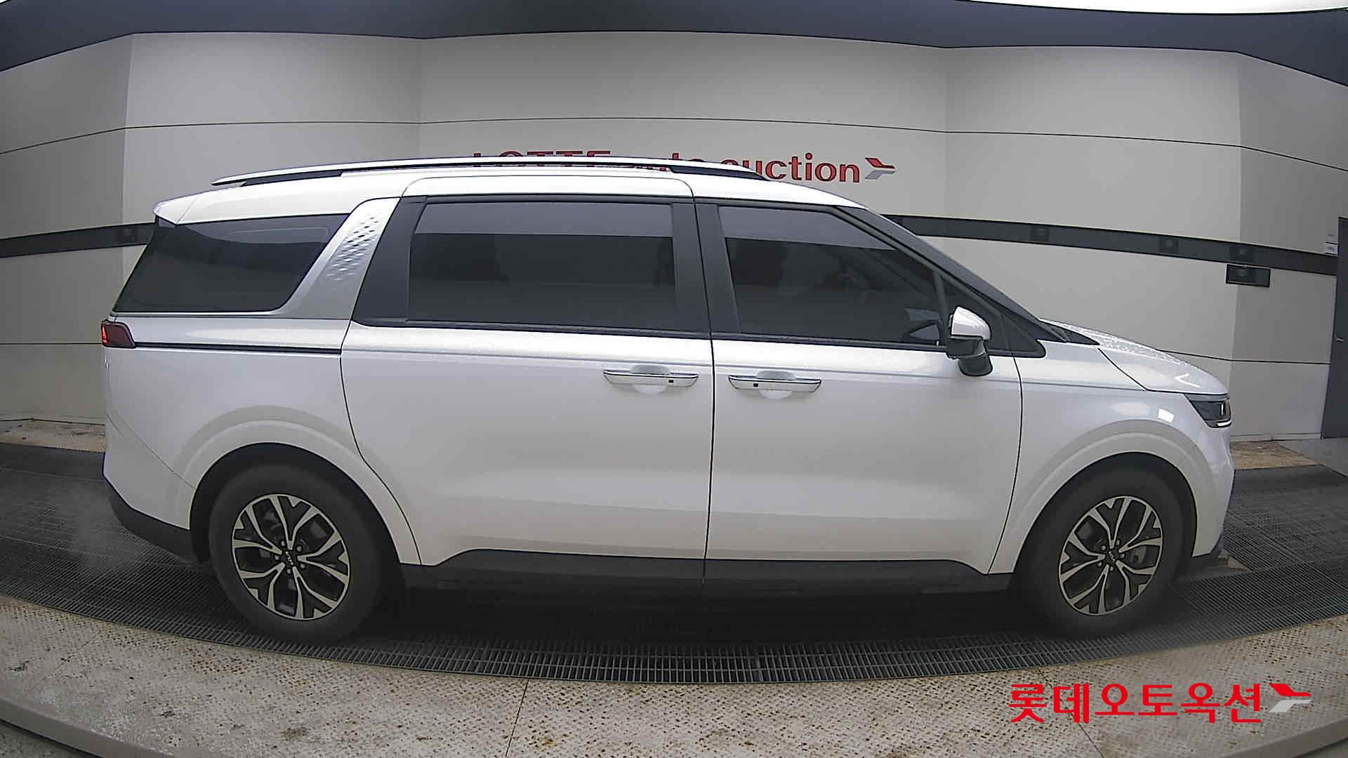 كارنيفال — صورة 1