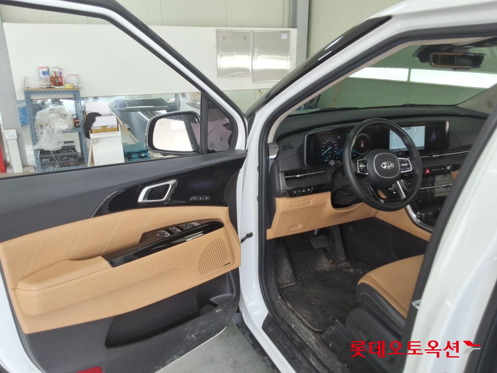 كارنيفال — صورة 6