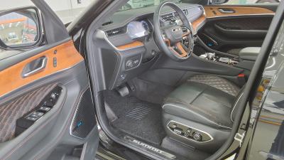 جراند شيروكي — صورة 3