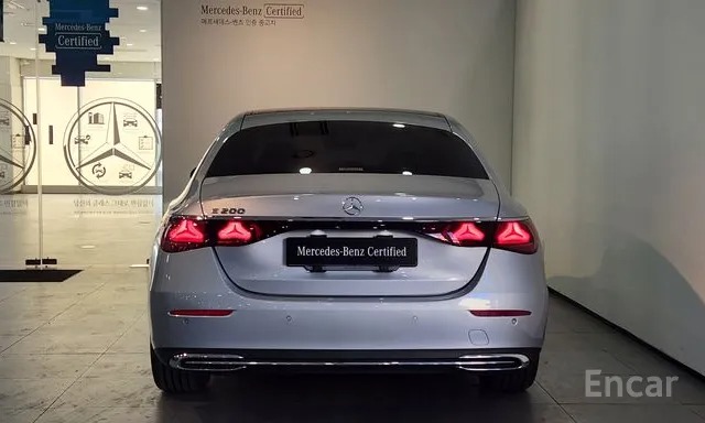 E-CLASS — صورة 5