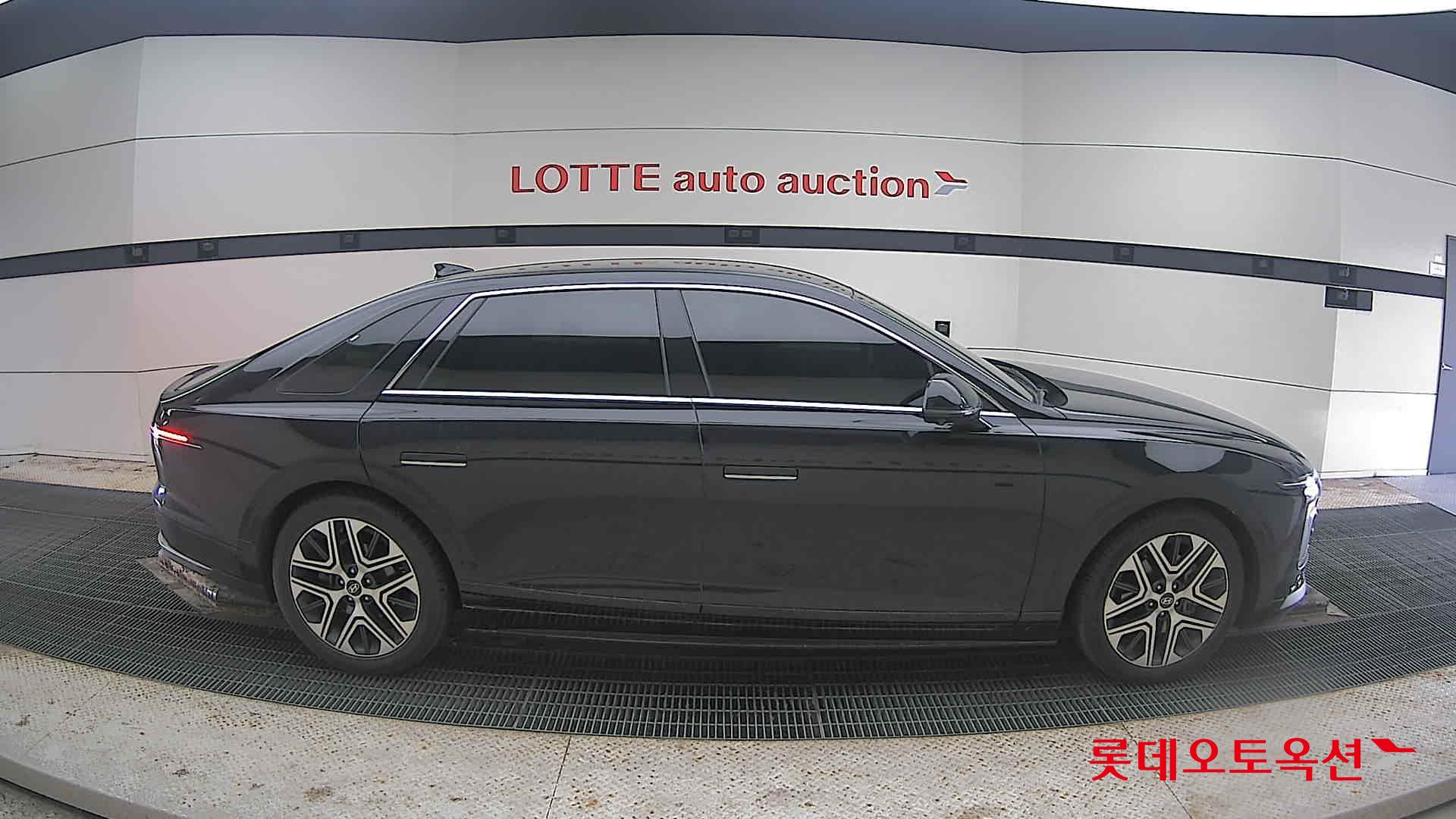 ازيرا — صورة 1