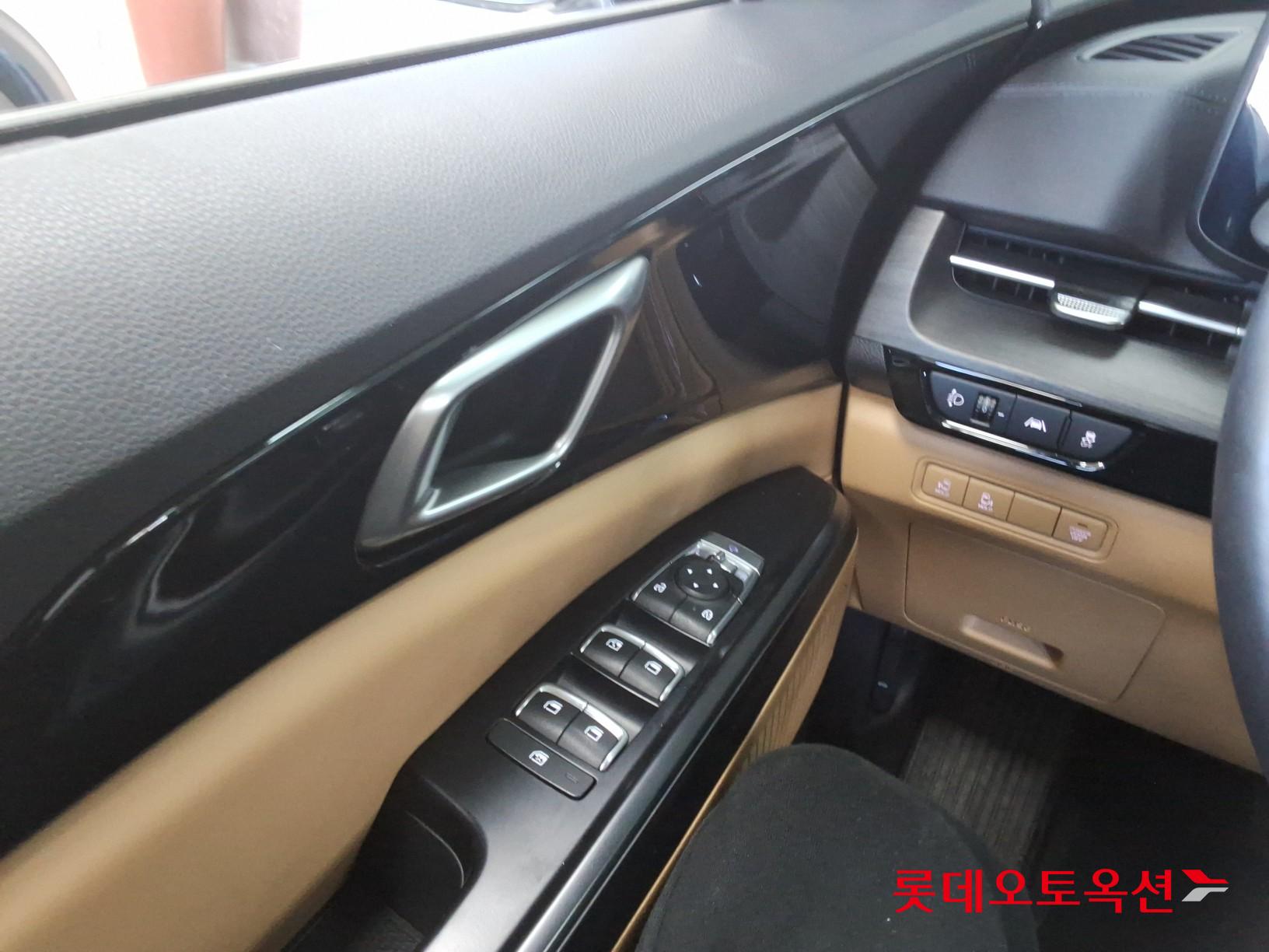 كارنيفال — صورة 4