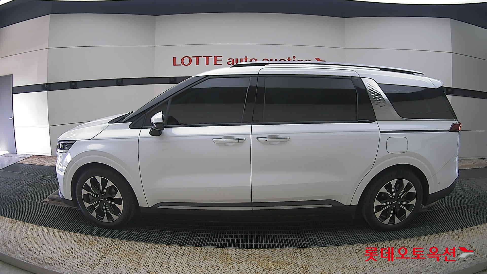 كارنيفال — صورة 3