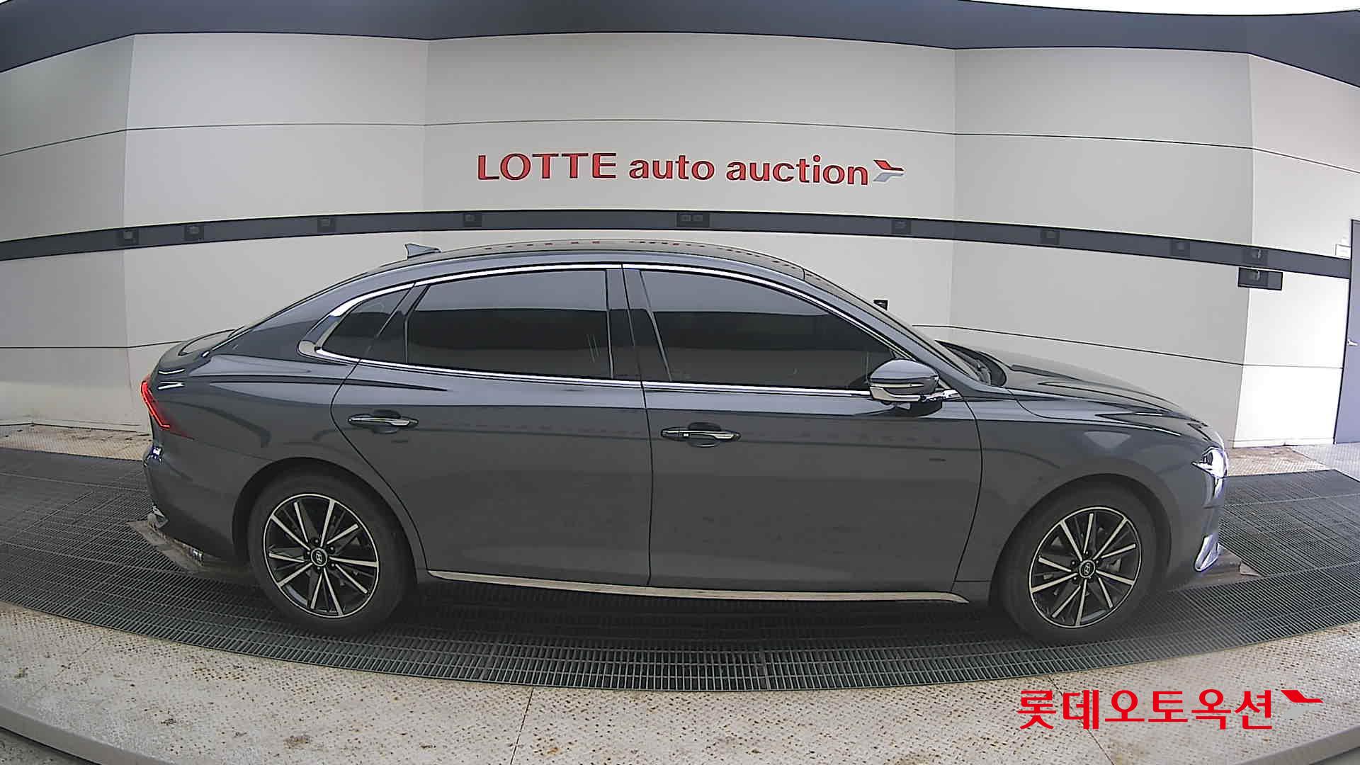 ازيرا — صورة 1