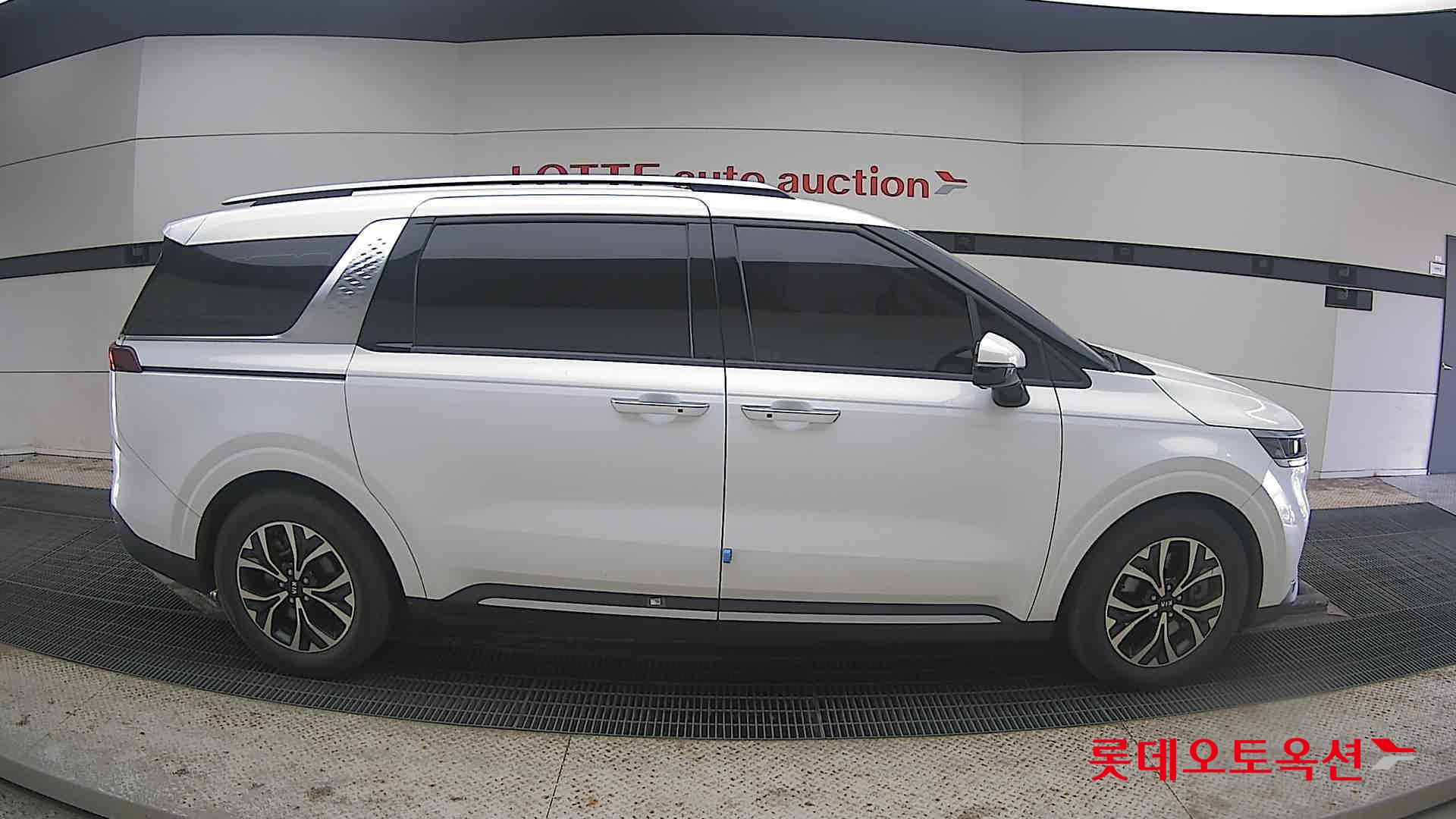 كارنيفال — صورة 1