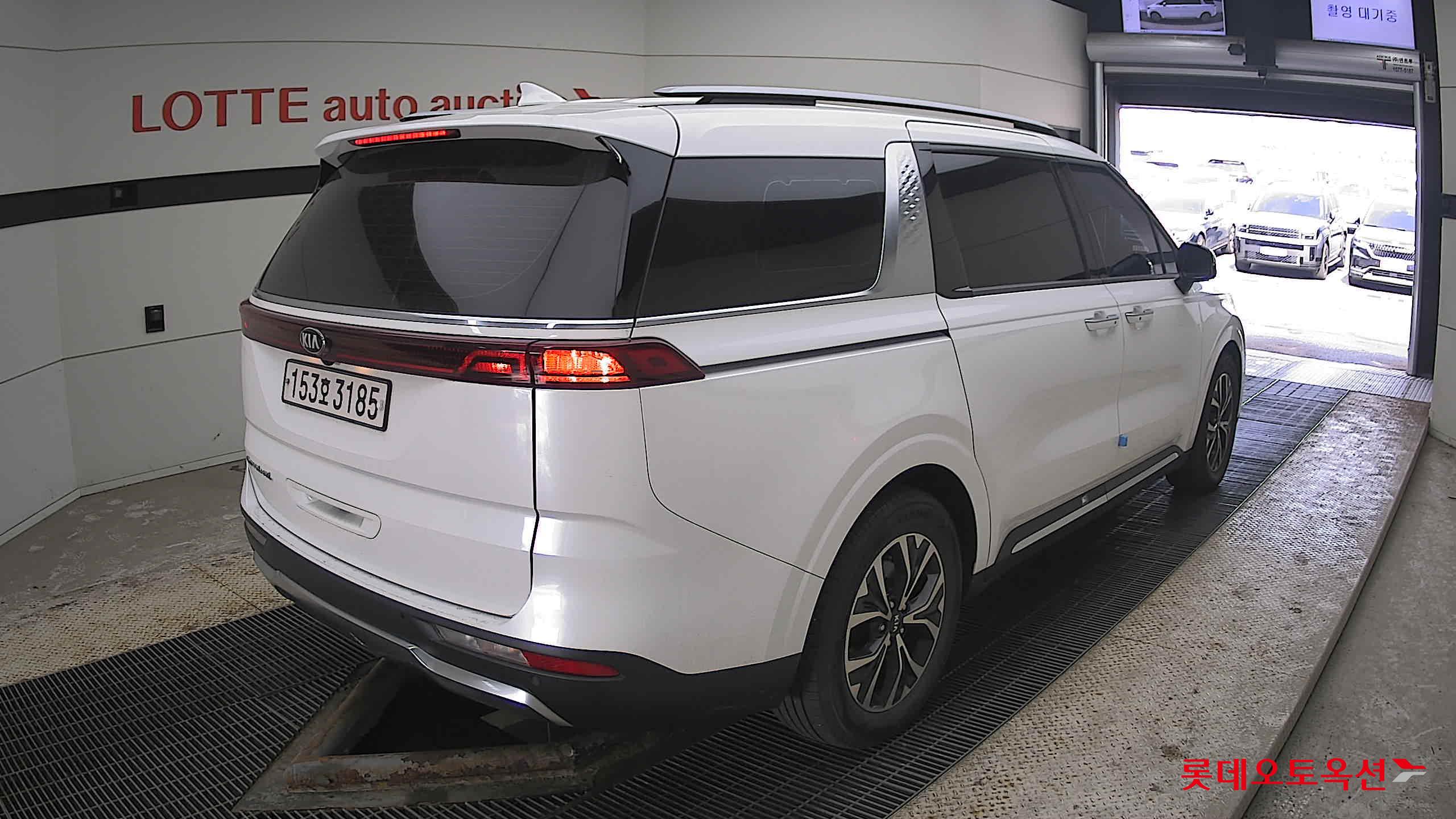 كارنيفال — صورة 2