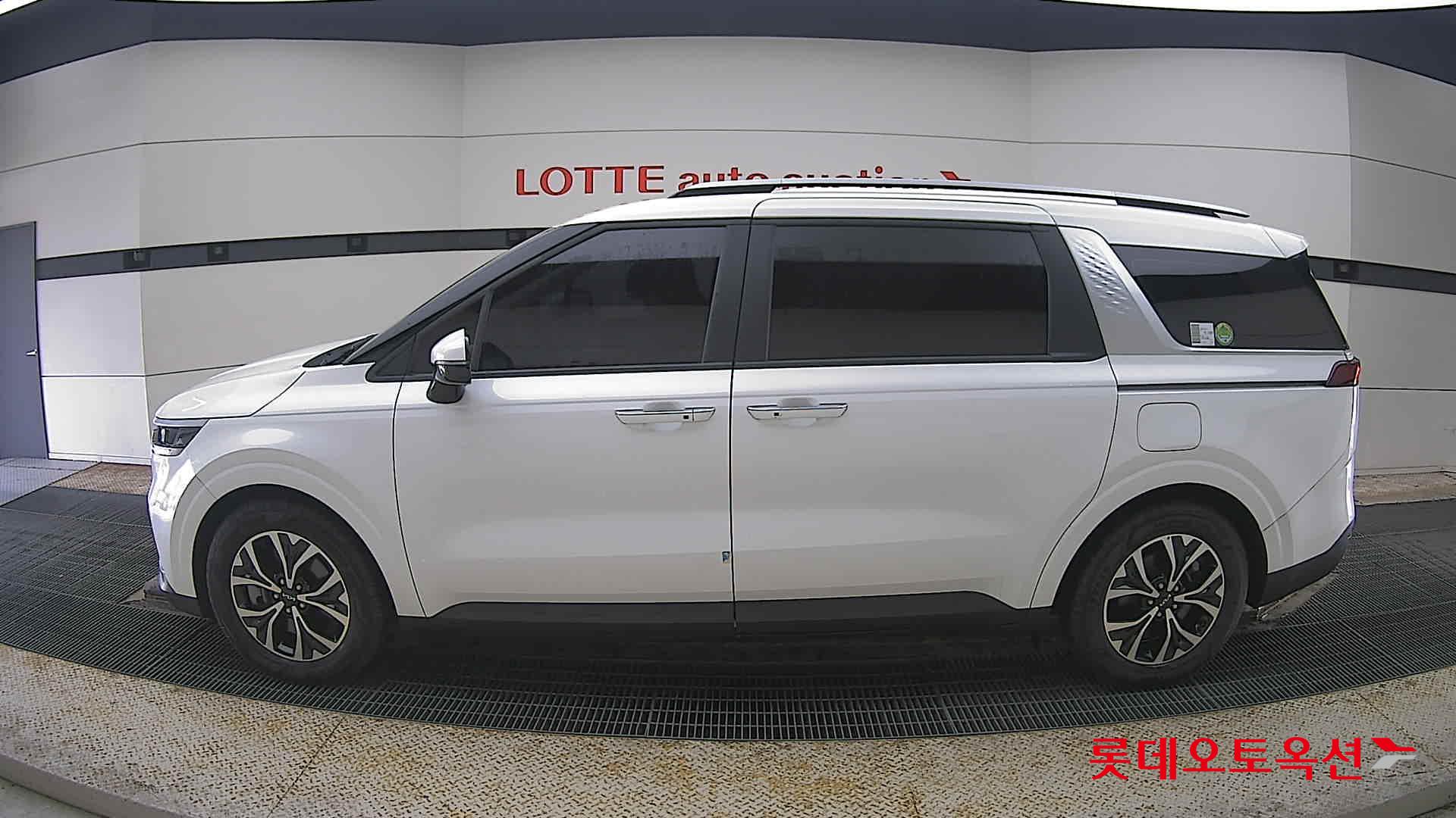 كارنيفال — صورة 3