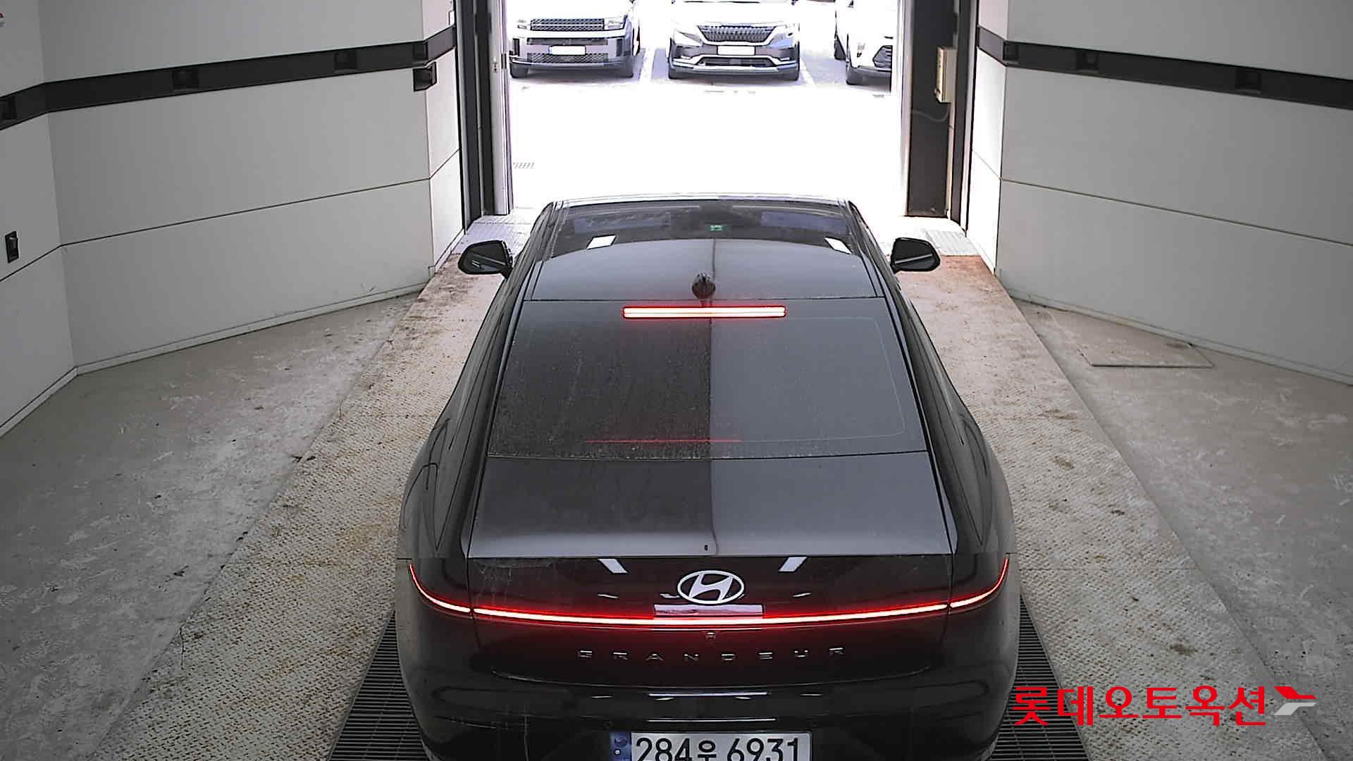 ازيرا — صورة 1